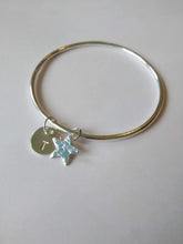 Load image into Gallery viewer, Bangle - Plain with 2 Charms
