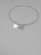 Load image into Gallery viewer, Bangle - Plain with 2 Charms
