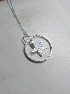 Necklace - Statement Hammered Star Necklace
