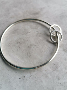 Bangle - Plain with Hammered Hoops