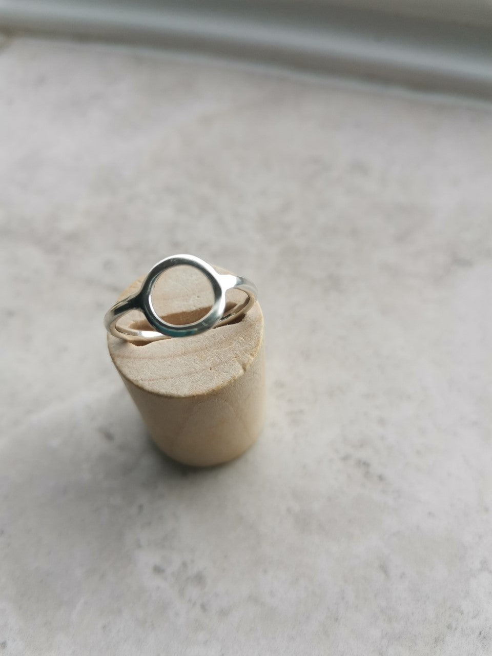 Ring - Circular Hollow Polished Ring